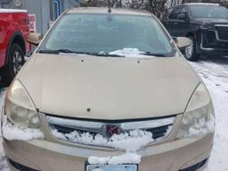 2008 saturn aura 4 door great car