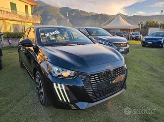 peugeot 208 1.2 style 100 cv km 0 anno 2026