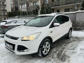 ford escape 2.0 ecoboss titanium bez skóry 240 ełk