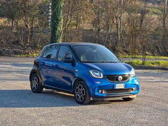 smart forfour 1.0 cabrio 90cv auto e6 - 2017 autom