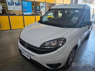 fiat doblo doblò 1.6 mjt 120cv 7 posti iva esposta