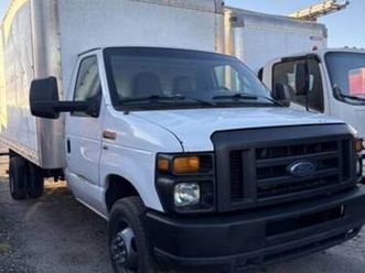 box truck ford e-350