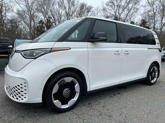 used 2025 volkswagen id. buzz pro s