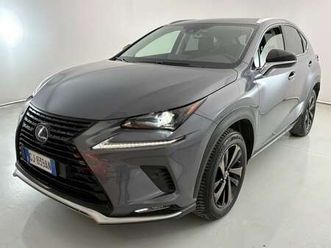 300 2.5 hybrid luxury