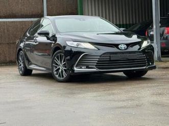 ② toyota camry 2.5 hybride-2024-premium plus-83000km — toyota — 2ememain