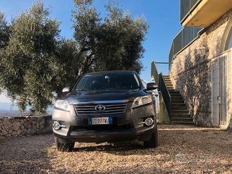 toyota rav4 crossover