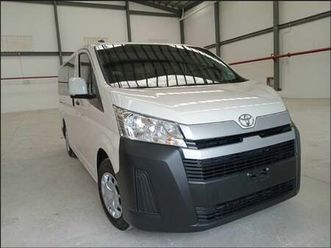 toyota hiace toyota hiace 2.8 l diesel std roof ( black bumper)