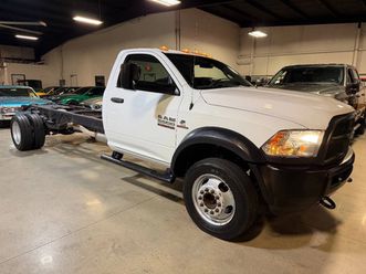 2018 ram 5500 4x2 2dr regular cab 204.5 in. wb