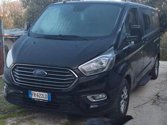 ford tourneo custom leggere descrizione