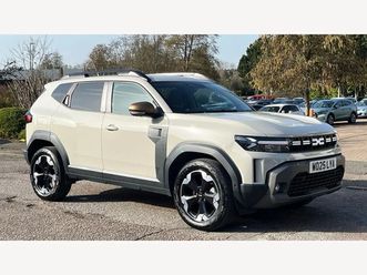 dacia duster dacia duster 1.6 hybrid 140 extreme 5dr auto heated seats+rear camera+nav suv 2025, 4090 miles, £22217 - 33197696 - exchangeandmart.co.uk