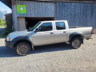 robuster nissan np300, 4x4!