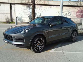 porsche cayenne 3.0 v6 del 2021 usata a rimini