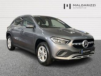 mercedes-benz gla suv 180 d business extra auto del 2023 usata a foggia