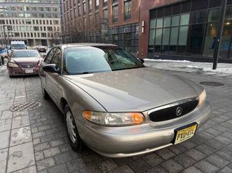 2003 buick century 31 k milles clean title no rust car