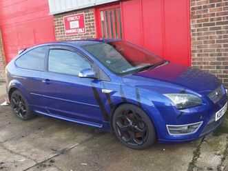 ford, focus st mk 2 hatchback, 2007, manual, 2522 (cc), 3 doors