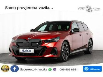 bmw i5 m60 xdrive touring 601 ks, acc+kam+gr sjed+head+virt+navi, 2024 god.