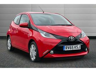 toyota aygo x-pression hatchback's 1.0 vvt-i x-pression x-wave euro 5 5dr euro 5