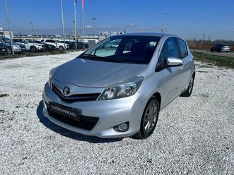 iii 2011 5p 1.0 lounge c/cl