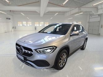 mercedes-benz classe gla gla 200 d automatic business extra crossover
