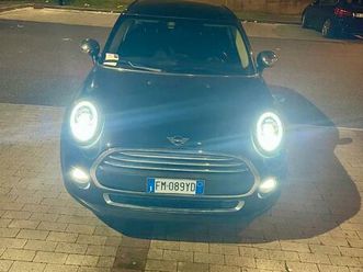mini 5 porte 1.5 102 cv