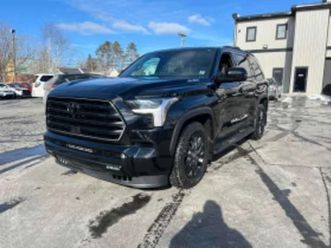 toyota sequoia * 4wd * carfax * панорама * keyless * подгреви *