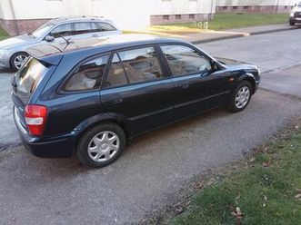 pkw mazda 323f 1,5l 65kw