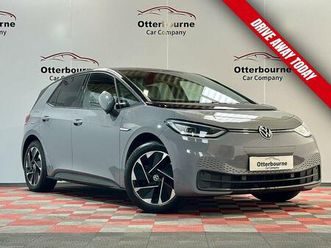 pure performance 45kwh style auto 5dr