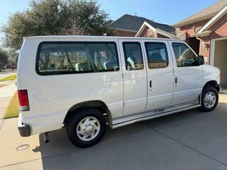2007 ford e150 extended van 8 passenger/cargo one owner only 43000 miles