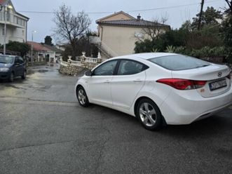 hyundai elantra 1.6, 132 ks