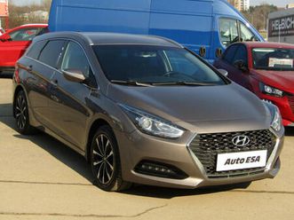 hyundai i40 1.6crdi, čr, ac, xenon, navi