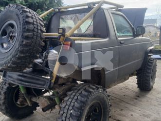 off road pajero patrol chevrolet