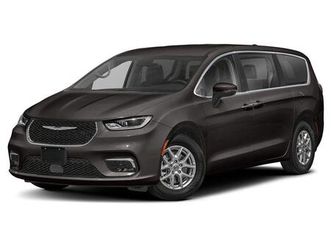 used 2023 chrysler pacifica touring l