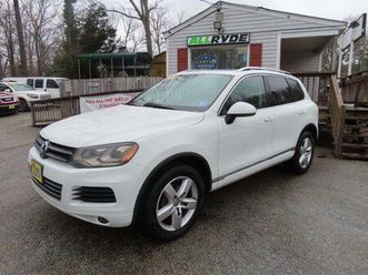 used 2012 volkswagen touareg vr6 lux