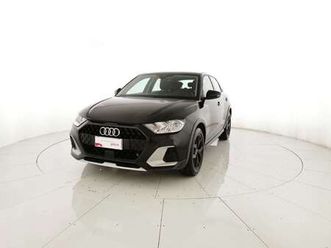 allstreet 30 1.0 tfsi admired 110cv