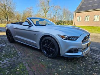 ford mustang convertible - 5.0 gt