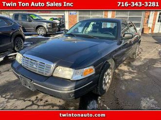 2005 ford crown victoria 4dr sdn