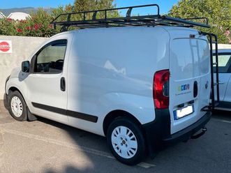 fiat fiorino 1.3 multijet diesel avec galerie et echelle