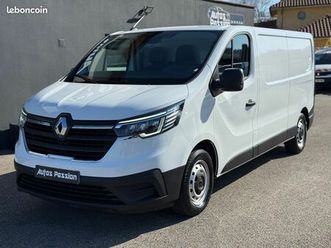 14 990 ht renault trafic l2h1 3000 kg 2.0 blue dci 130 confort. 1ere main