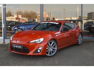 toyota gt86 2.0 200cv bvm6 - aileron carbone - echappement - sieges chauffants - immat france