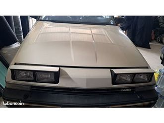 vends mazda coupé 929