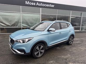 luxury 44kwh/263wltp/pen bil!