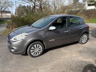renault clio. 1l2 16v ess . 5 cv. 75 cv. an 02/2014
