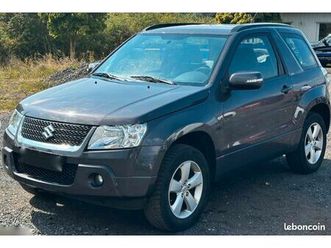 suzuki grand vitara 2,4 confort 166cv bva 4x4 crit'air 1 3p