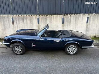 triumph spitfire mk4 1972 bleu marine restaurée