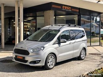 ford tourneo courier 1.0 ecoboost 100 ch titanium - moteur neuf - attelage