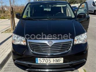 lancia voyager 2.8 crd gold