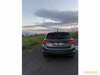 sahibinden skoda fabia 1.0 tsi premium 2024 model tekirdağ 28.750 km gri - 38253821 | arabam.com