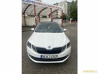 sahibinden skoda octavia 1.6 tdi style 2017 model erzurum 122.000 km beyaz - 38256211 | arabam.com