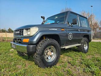 toyota land cruiser ii 2.4 turbodiesel sw lj70