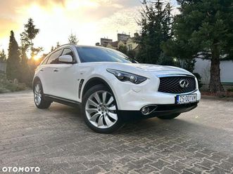 infiniti qx70 3.7 awd s premium